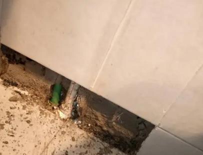 建邺楼顶漏水维修公司分享下修复水管漏水的几种小方法